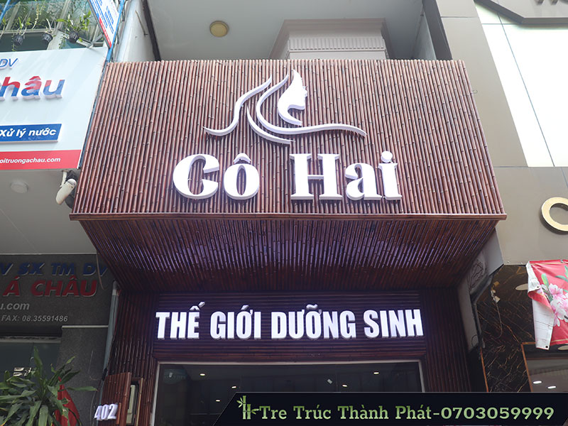 bảng hiệu quảng cáo bằng tre cho spa