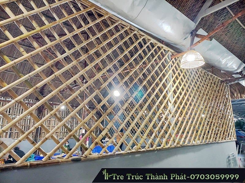 vách ngăn bằng tre
