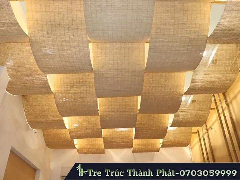 trần tre treo trần nhà