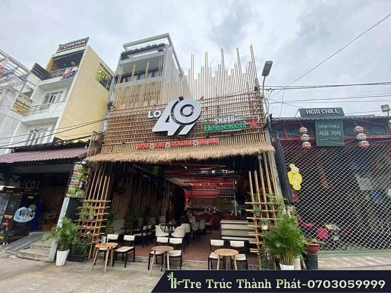 trang trí quán cà phê bằng tre trúc